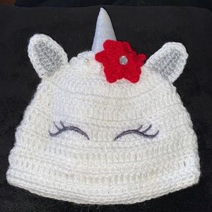 SO ADORABLE Toddler’s Unicorn Hat